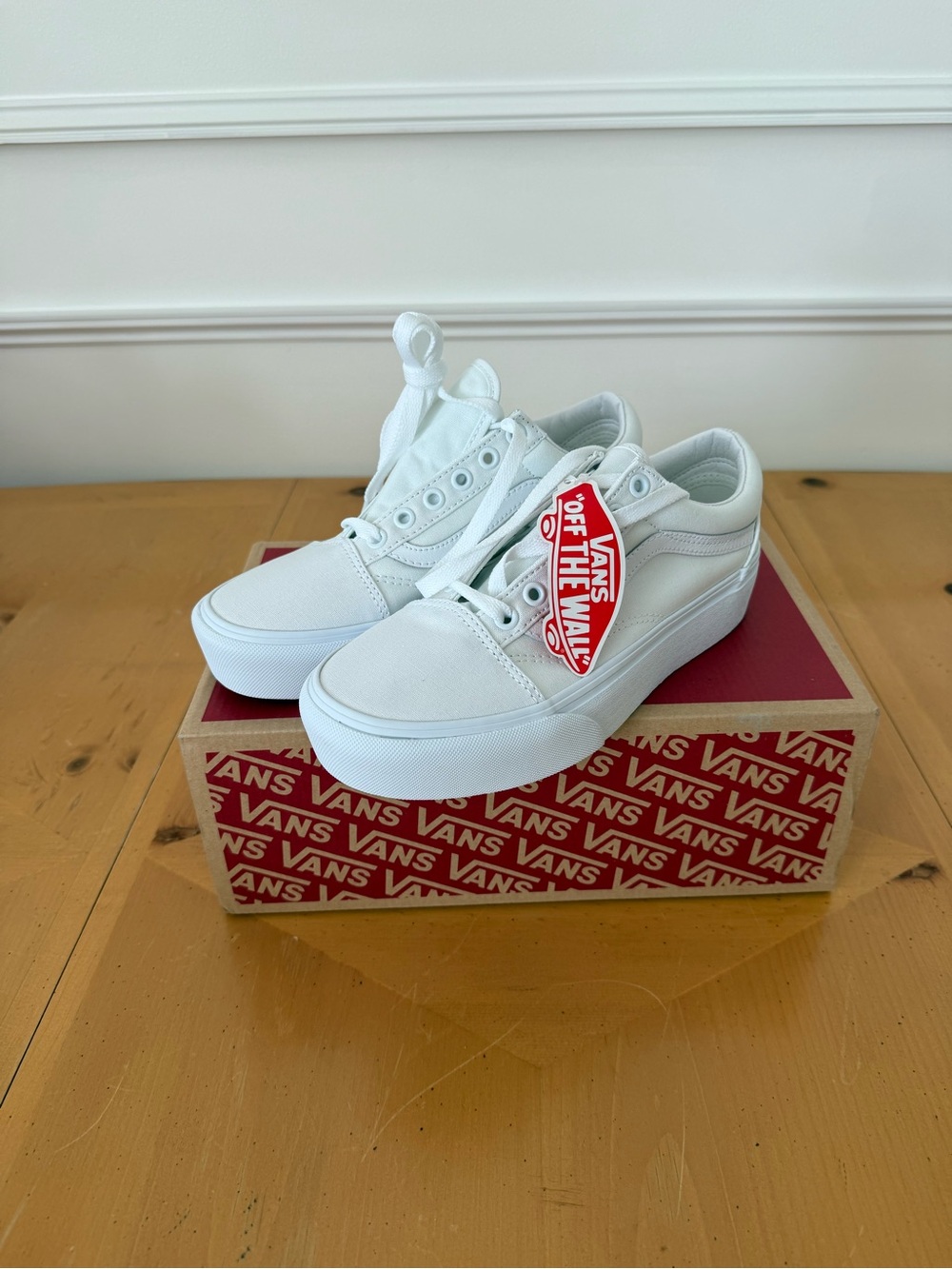Old skol high true white vans
